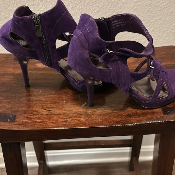 Purple Sandals - Picture 5 of 6